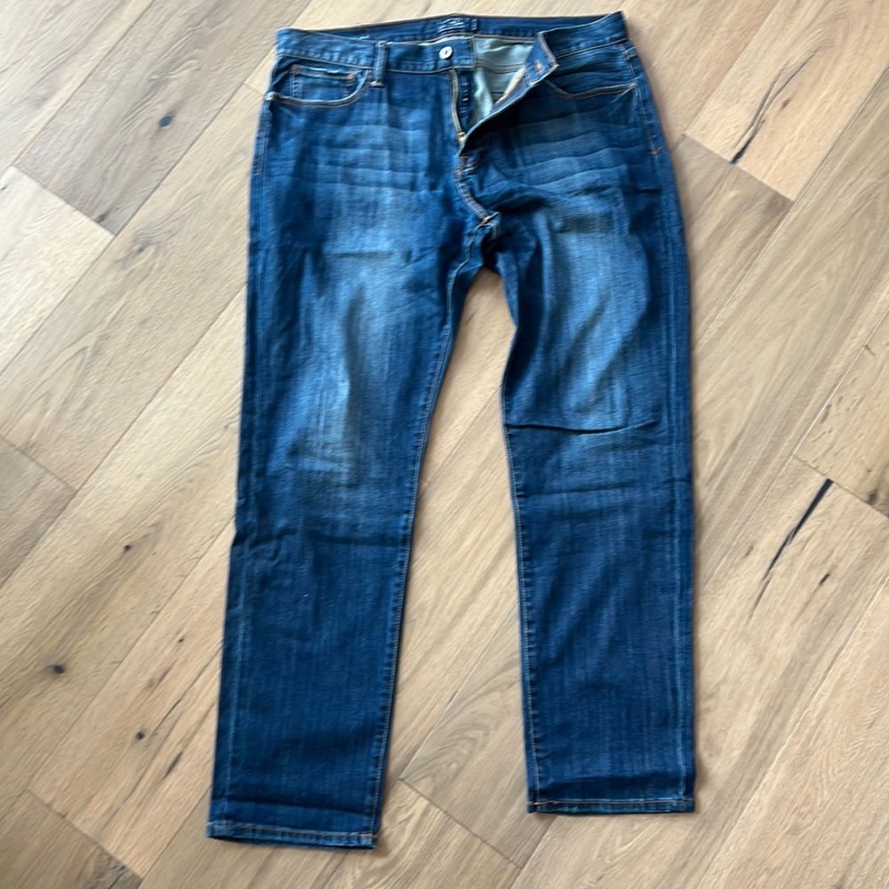 Lucky Jeans